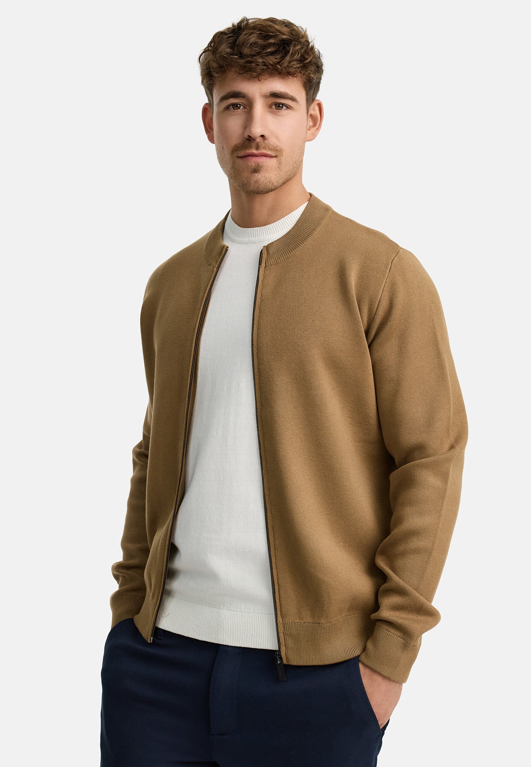 Strickjacke INLaos Produktbild