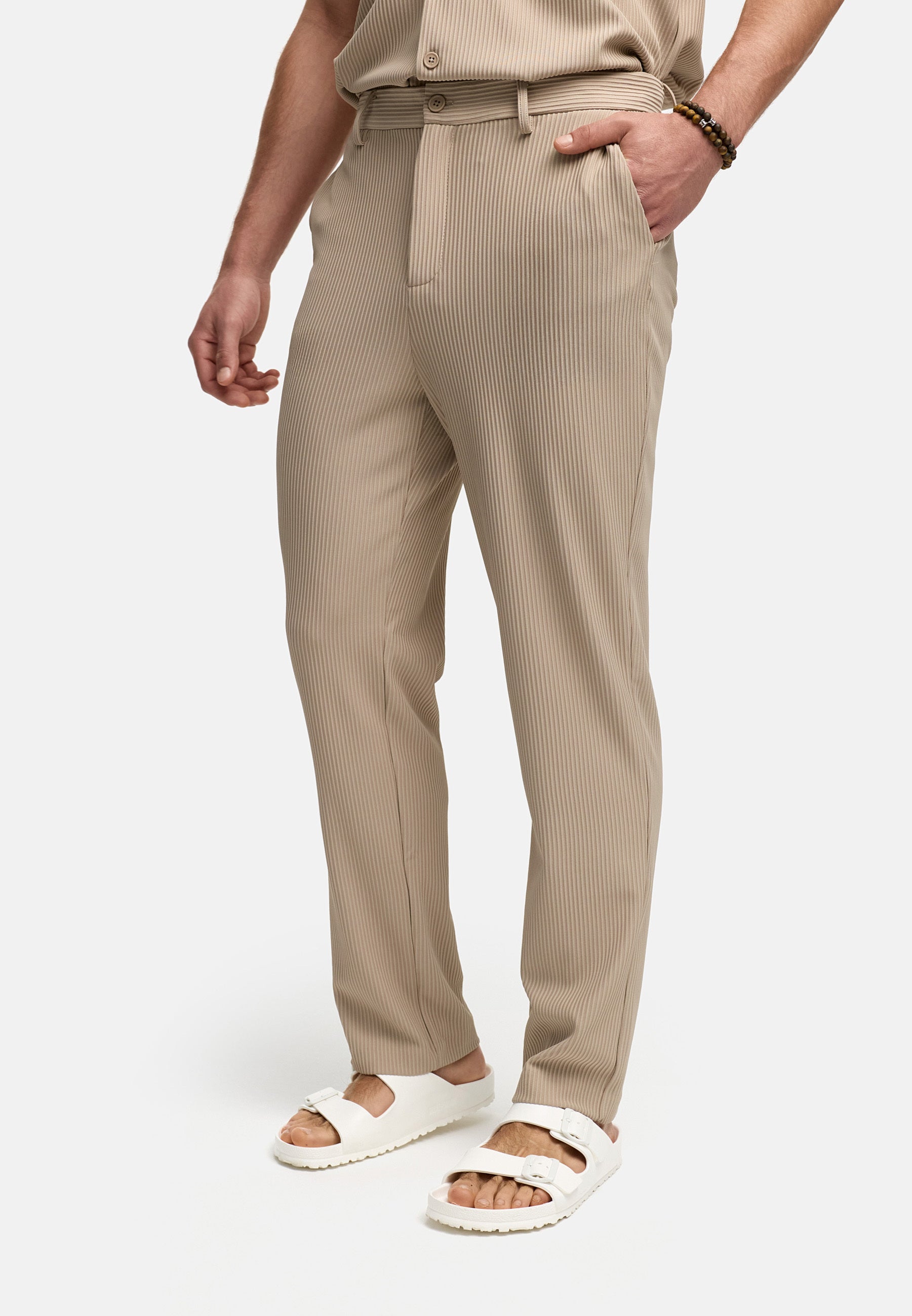 #farbe_simply-taupe