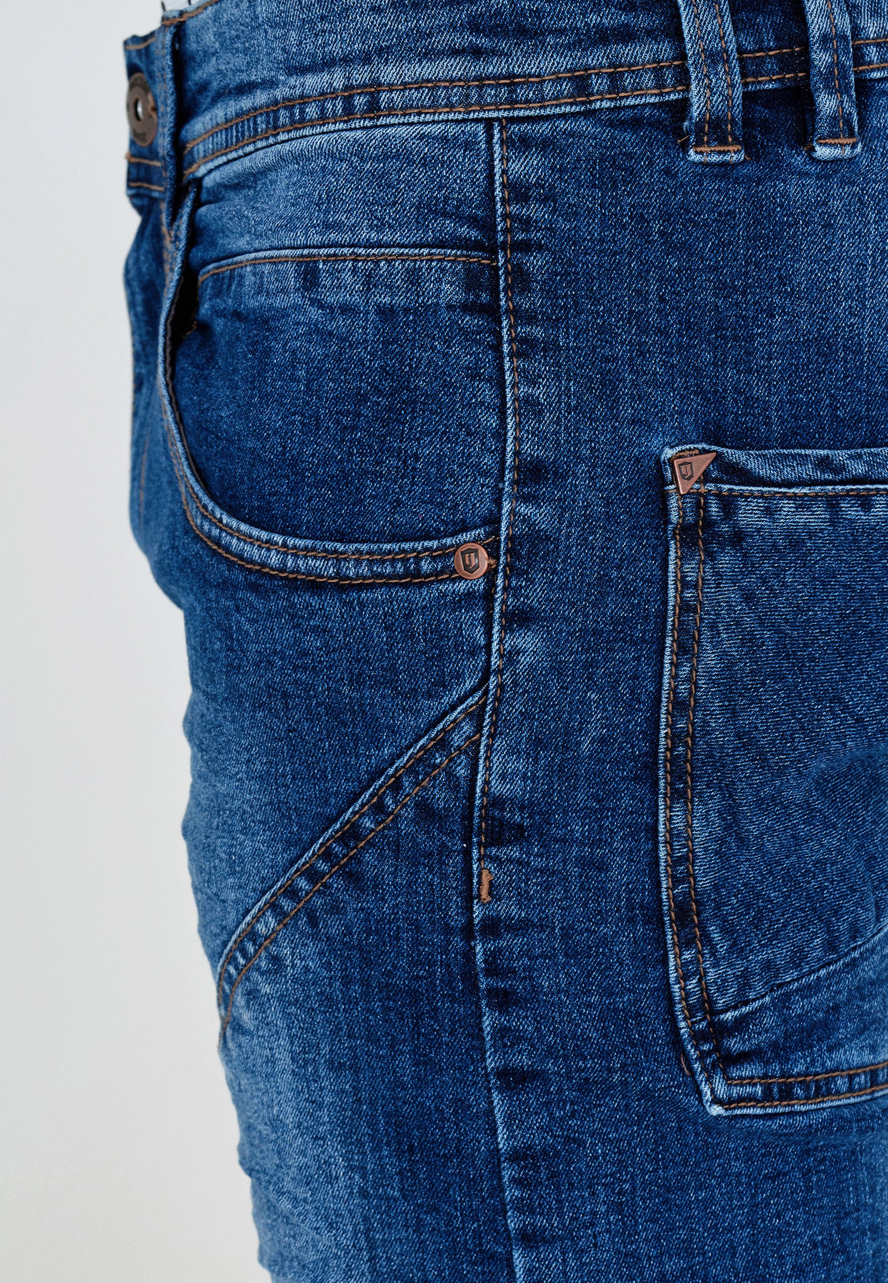 #farbe_medium-indigo